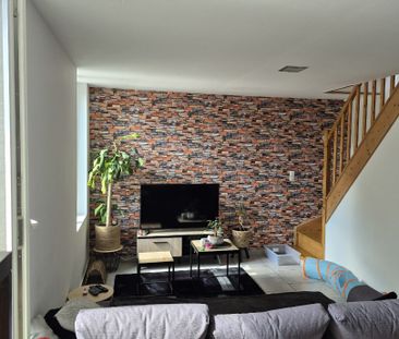 Location Maison 3 pièces 69m² SIN LE NOBLE 59450 - Photo 2