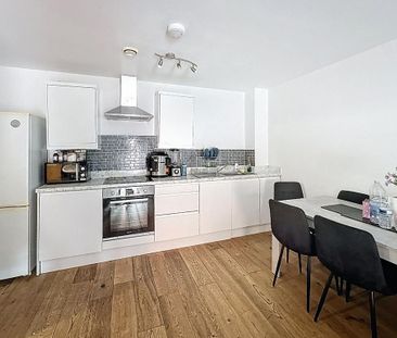 2 bedroom apartment to rent - Photo 5