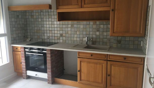 Appartement 4 pièces 89m2 REIMS 980 euros - Photo 1