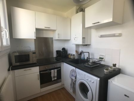 Location Appartement 2 pièces 30m² - Photo 4