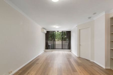 Forum Apartments - 1 Bedroom + Study - Photo 4