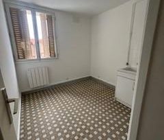 Location Appartement 3 pièces 51m² LYON 4ème - Photo 2