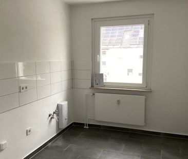 Hans-Böckler-Str. 2, 30890 Barsinghausen - Photo 1