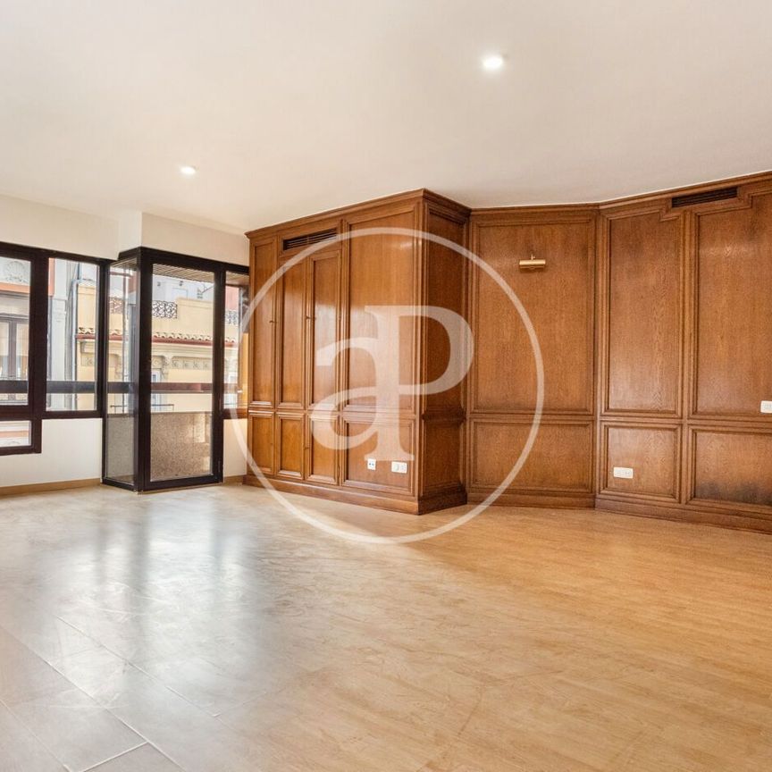 Piso de alquiler en Carrer de Pascual I Genís, 15, Sant Francesc - Photo 1