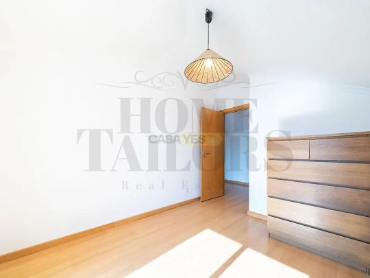 House T4 in Almada, Cova da Piedade, Pragal e Cacilhas, Almada - Photo 1
