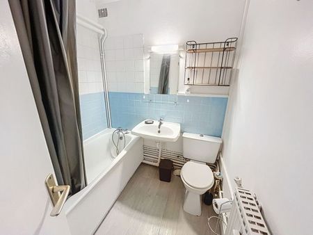 Appartement meublé Rouen 1 pièce(s) 18.85 m2 - Photo 2