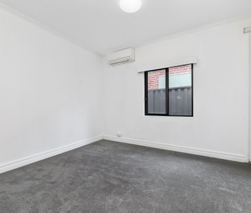 1&2/527 Warrigal Road, Ashwood VIC 3147 - Studio For Rent | Domain - Photo 6
