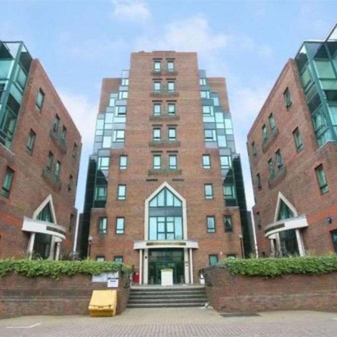 1 Bed Flat, Lanark Square, E14 - Photo 2