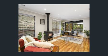 Modern & Perfectly Positioned - Photo 2