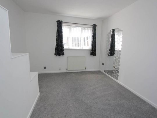 2 bedroom house to rent - Photo 1