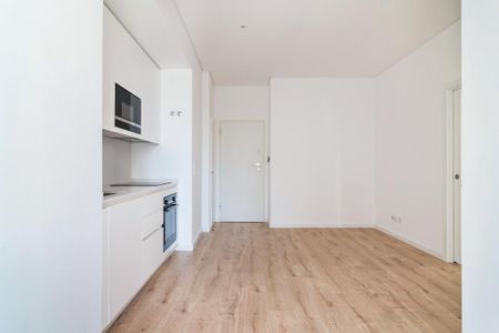 1 Bedroom Apartment, Lisboa - Photo 4