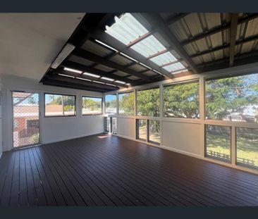 4 Whitney Street, Andergrove, Qld 4740 - Photo 5