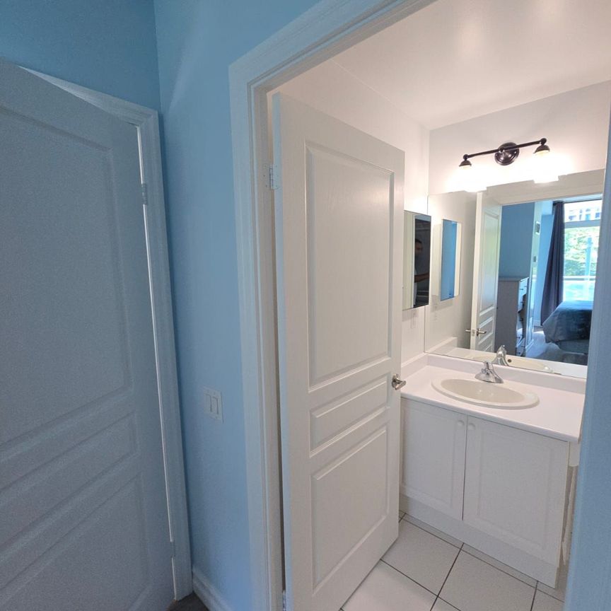 For Lease - 5 Marine Parade Drive Unit# 312, Toronto, Ontario - Photo 1