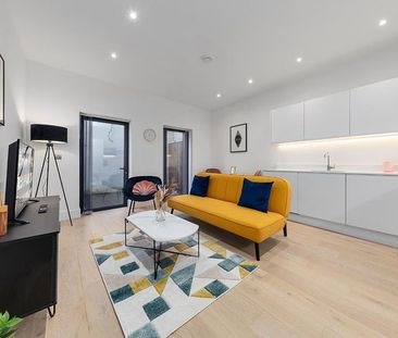 Kingston Hill - Photo 3