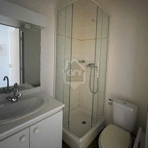 Nîmes - Centre-ville, - Photo 2