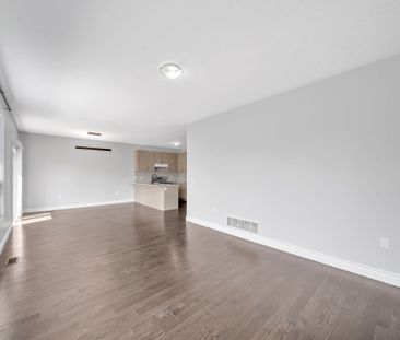 For Lease - 793 Spillsbury Drive, Peterborough, Ontario - Photo 5