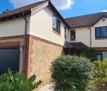 5 bedroom detached house to rent - Photo 2