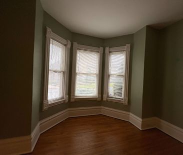 For Lease - 491 Eagle Street Unit# B, Newmarket, Ontario - Photo 5