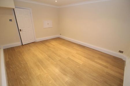 2 bedroom maisonette to rent - Photo 5
