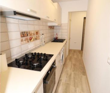 Garsoniera renovata si mobilata zona Big Marelbo - Photo 6