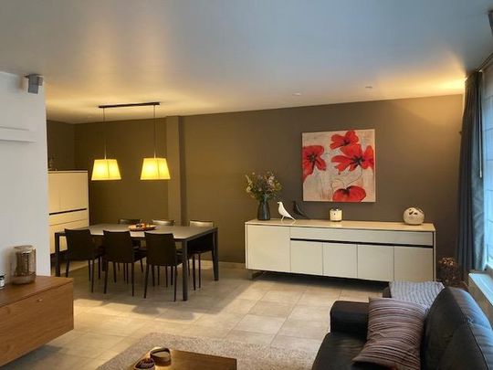 Appartement - Te huur - Photo 1