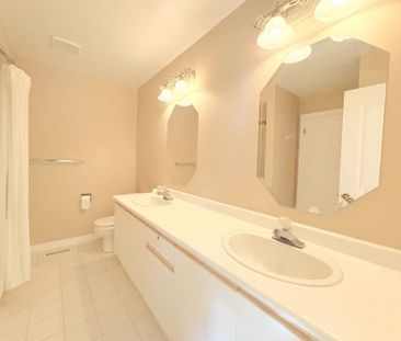 For Lease - 849 Hollander Road, Newmarket, Ontario - Photo 6