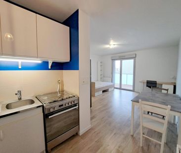 Location Appartement 1 pièce 34m² ST PIERRE DES CORPS 37700 - Photo 1