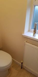 3 bedroom terraced house to rent - Photo 3