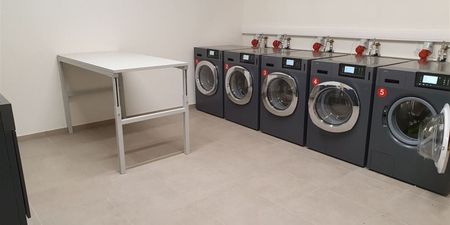 Appartement te huur in Antwerpen voor € 925 met 1 slaapkamer - Foto 5