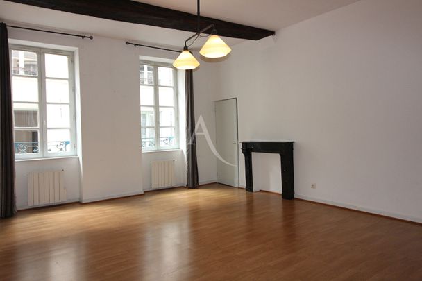 Location Appartement 2 pièces 71m² - Photo 1