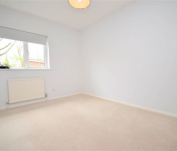 3 bedroom semi detached house to rent - Photo 2