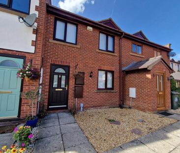 3 bedroom terraced house to rent - Photo 1