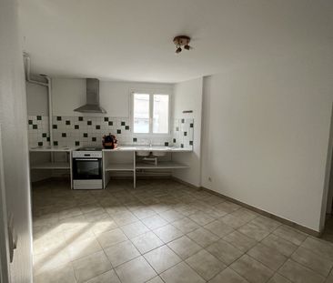 Location Maison 3 pièces 77m² COGNAC 16100 - Photo 4