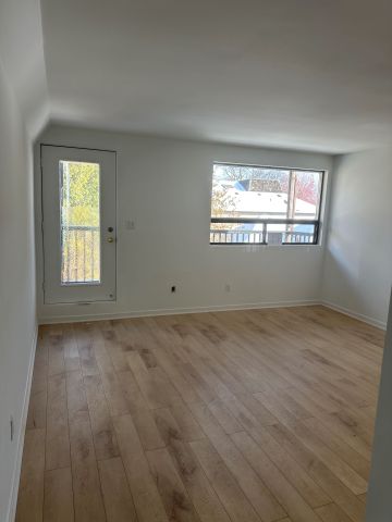 For Lease - 1899 Avenue Road Unit# 101-(2nd Floor), Toronto, Ontario - Photo 2