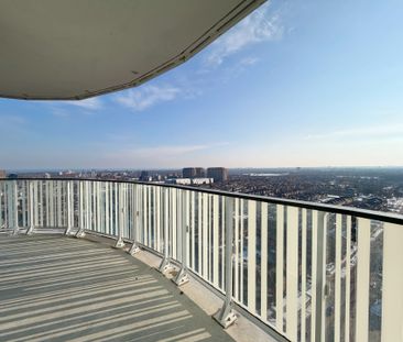 For Lease - 1 Fairview Road Unit# 2111, Mississauga, Ontario - Photo 2