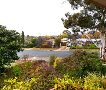 Family Home in Prime Location - Photo 2