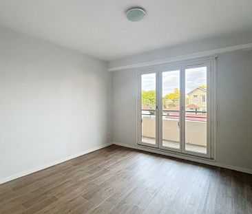 PAU SECTEUR JEAN MERMOZ T2 BALCON CAVE ET PARKING - Photo 2