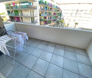 Location appartement récent 2 pièces 45.4 m² à Montpellier (34000) - Photo 1