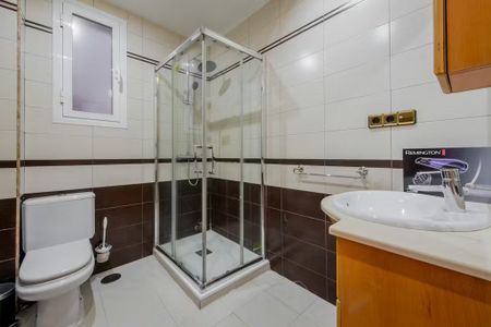 Ronda de Atocha, Madrid, Community of Madrid 28012 - Photo 3