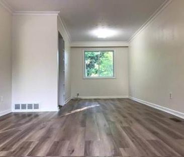 For Lease - 410 Becker Road Unit# Main floor, Richmond Hill, Ontario - Photo 3