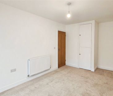 2 bedroom bungalow to rent Stubble Close, Northampton, Northamptons... - Photo 5