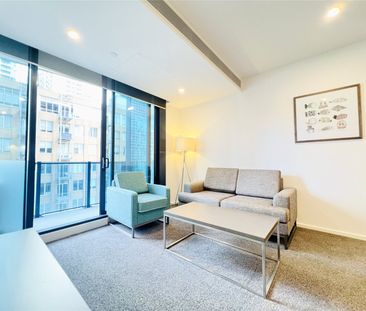 1313/560 Lonsdale Street - Photo 2