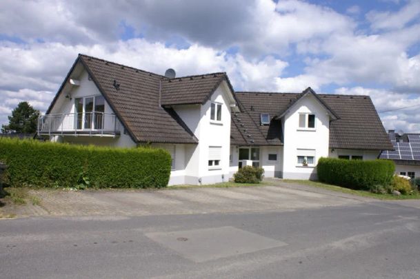 2-Zimmer-Wohnung mit Terrasse in ruhiger Vorortlage von Nümbrecht - Photo 1