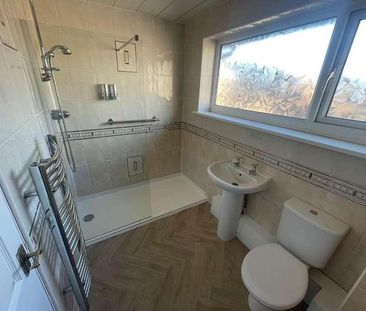 Wilton Way, Middlesbrough, TS6 - Photo 6