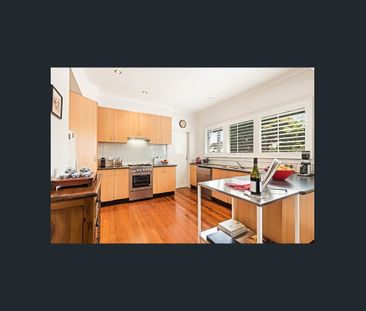 Immaculate Weatherboard Home in Central Location - Photo 5