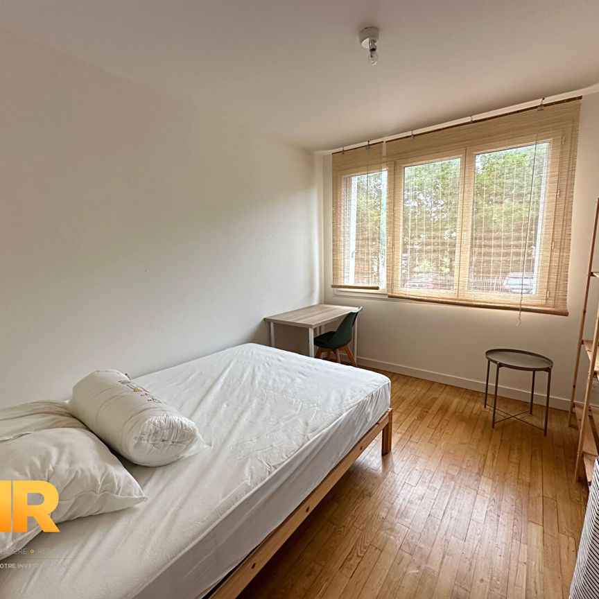 Location Maison 1 pièce 83m² ST JACQUES DE LA LANDE 35136 - Photo 1