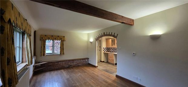 2 bedroom barn conversion to rent - Photo 1