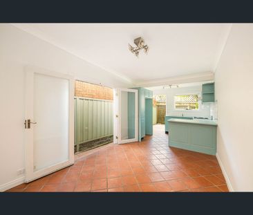 11 Coulon Street, Rozelle, NSW 2039 - Photo 4