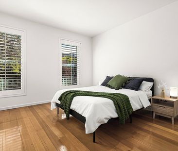 St Kilda House with Off Street Parking - Photo 3