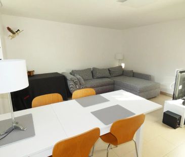 Moderne 3-Zimmer-Wohnung mit Einbauküche im Souterrain - Photo 3